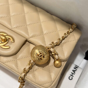 Tui Xach Nu Hang Hieu Chanel Classic Chuong Mau Be Khoa Vang 20cm 7.jpg