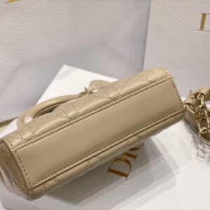 Tui Xach Nu Hang Hieu Dior D Joy Mini Bag Mau Be Sieu Cap 16.5x6x10 5.jpg
