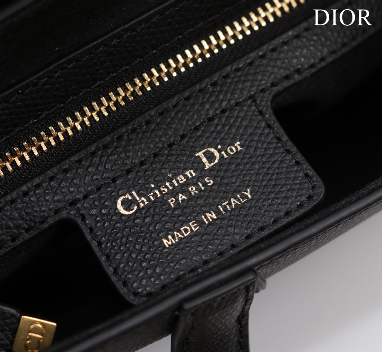 Tui Xach Nu Hang Hieu Dior Saddle Yen Ngua Mau Den 8.jpg