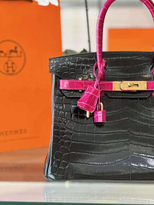 Tui Xach Nu Hermes Birkin Crocodile Mix 2 Mau Den Hong Like Auth 30cm 2 600x800 1.jpg