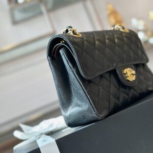 Tui Xach Sieu Cap Chanel Classic Mau Den Khoa Vang 23cm 2.jpg