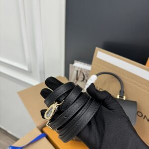 Tui Xach Sieu Cap Louis Vuitton LV Locky BB Monogram 20x7 5.jpg