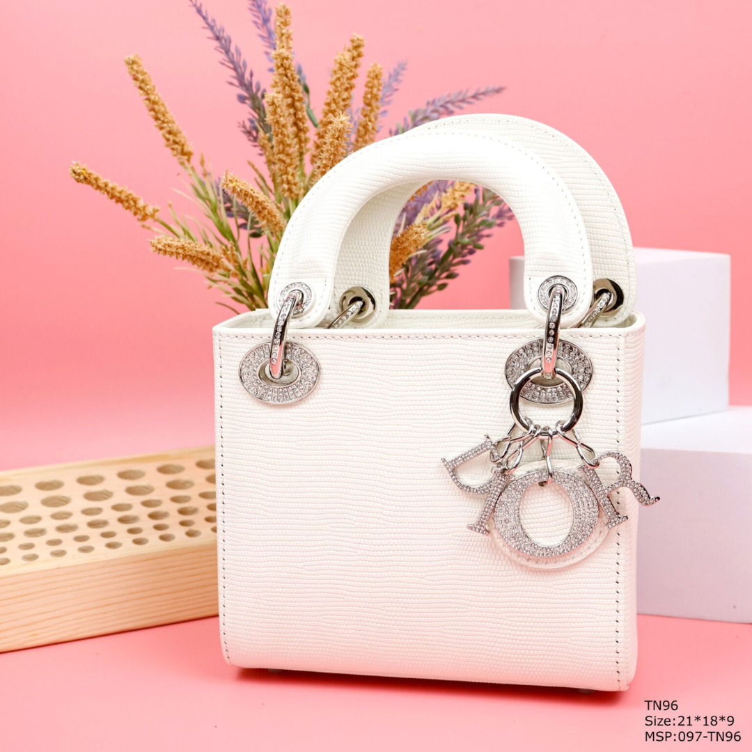 Untitled design 2025 05 29T224552.960.png