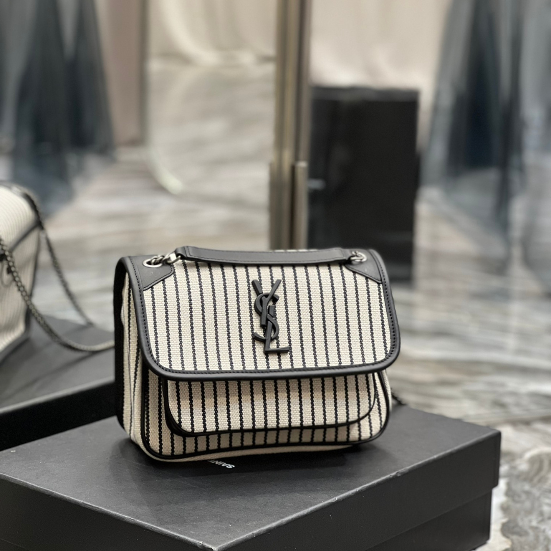 Untitled design 2025 06 10T092806.768.png