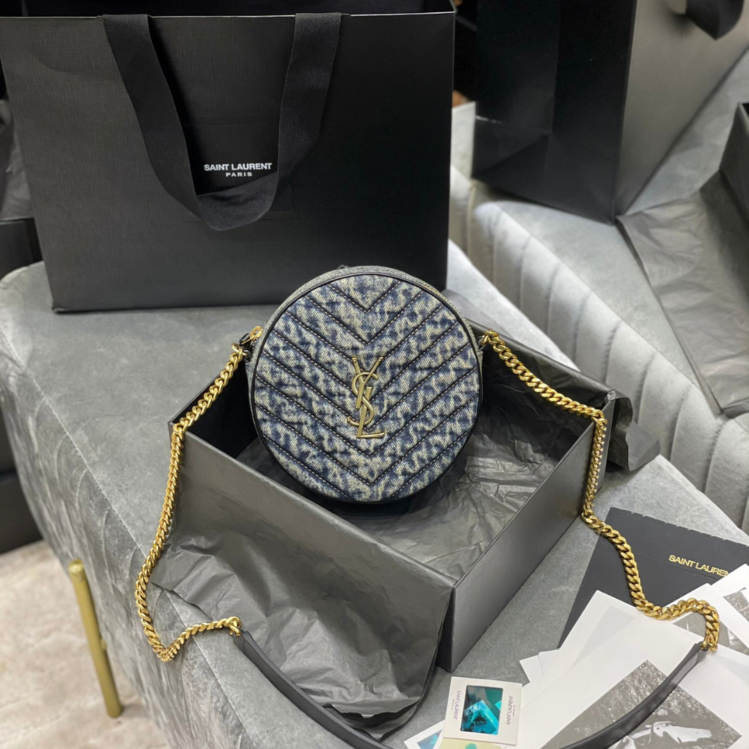 Untitled design 2025 06 11T233358.961.png