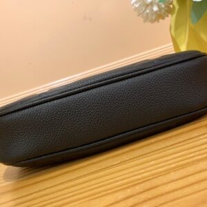 z4586055516692 c344f5c6d80172479e1081c5e6f6df05 1.jpg